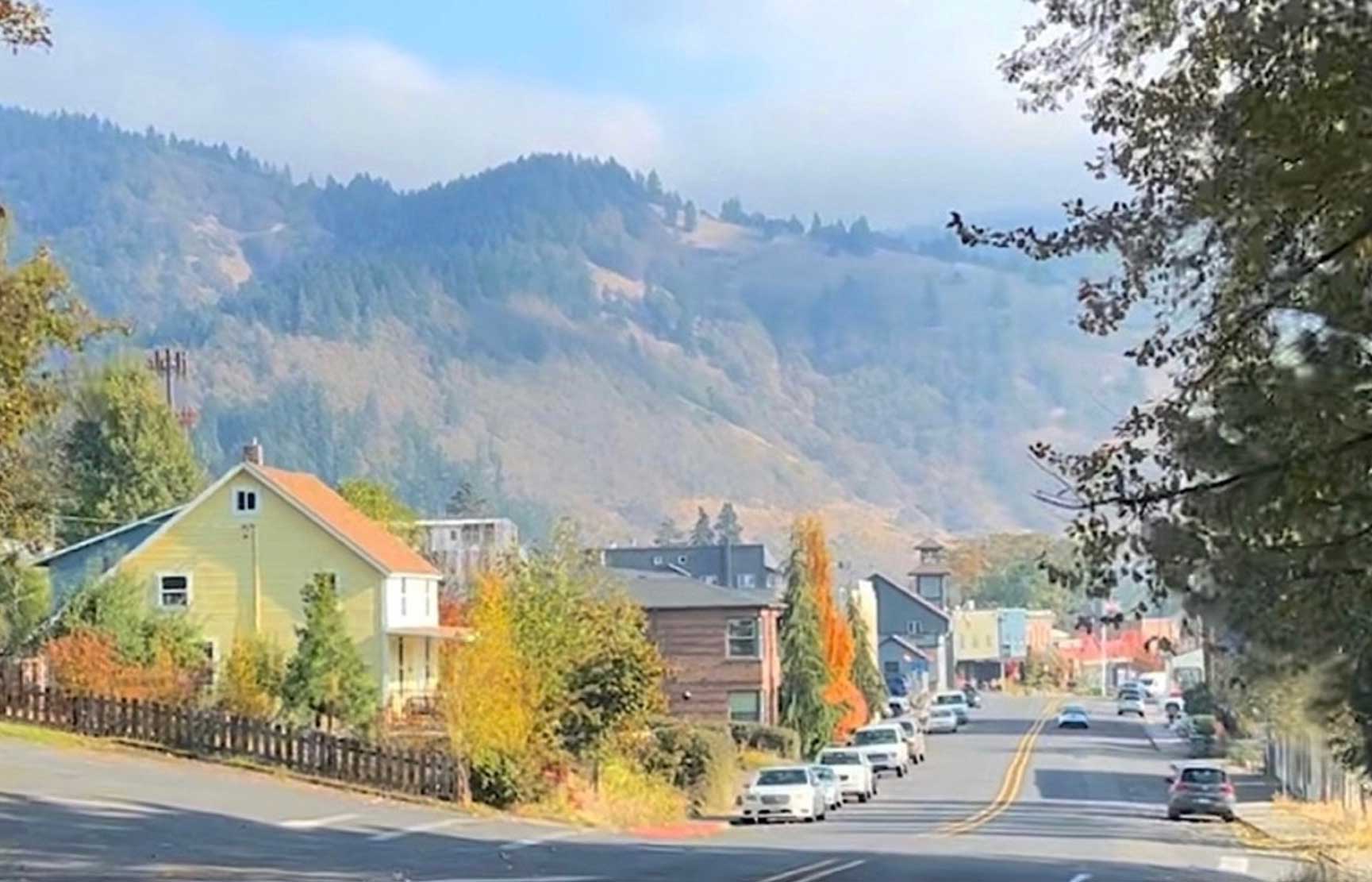 The 'missing middle' of zoning code reform | CNU
