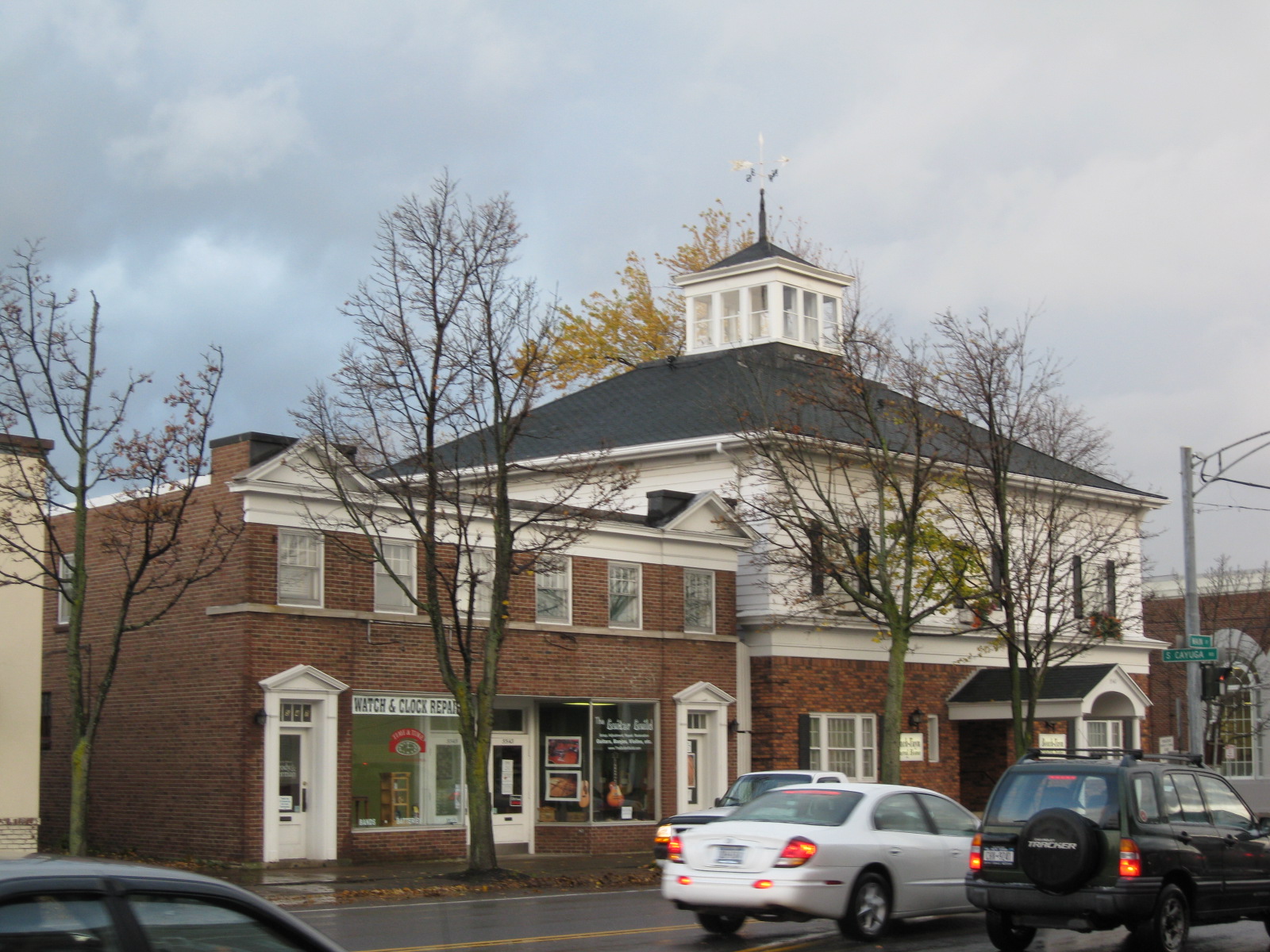 Main Street Williamsville NY Photo by Doug Kerr