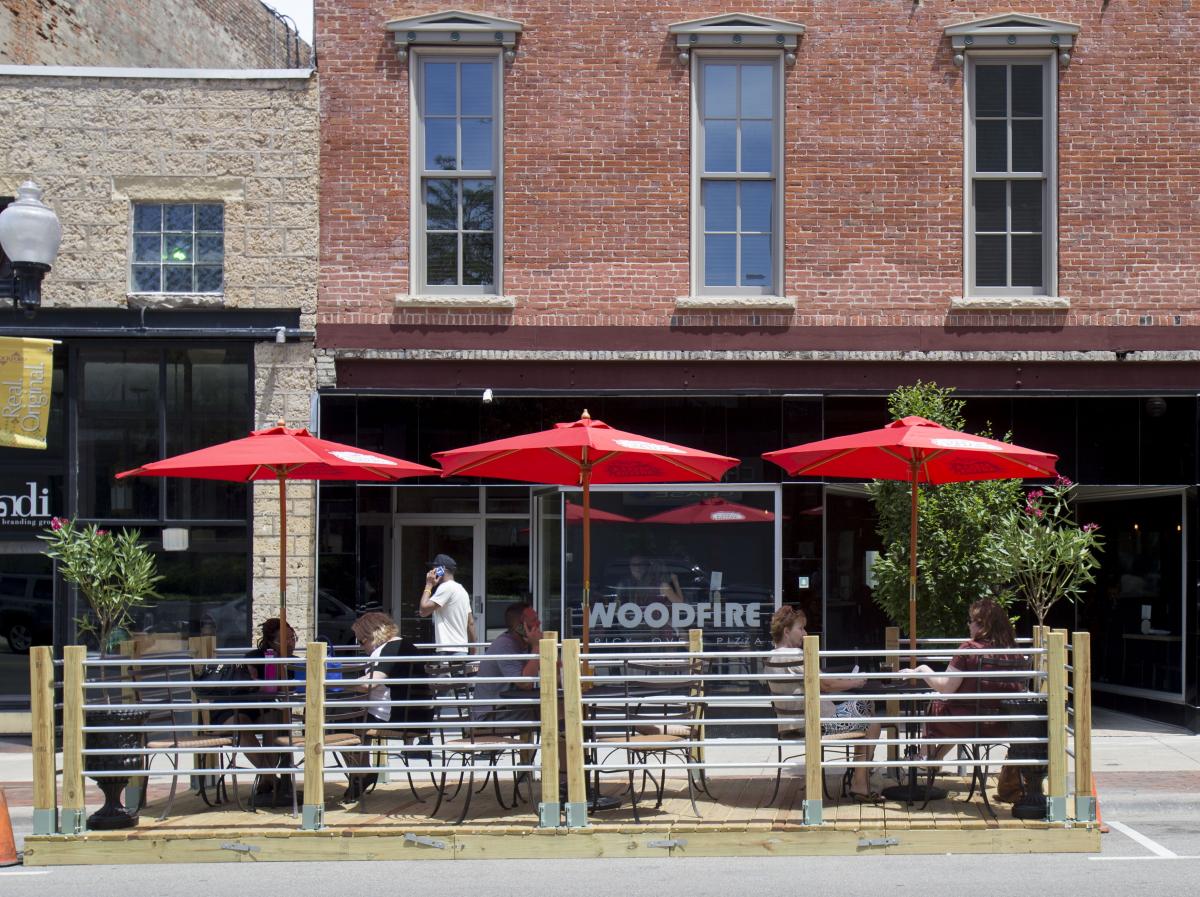 TLC Rockford parklet