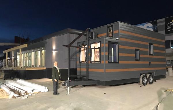 Article image for Tiny house and Mid-Century Modern trailer for affordable housing