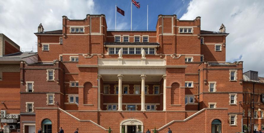 The Oval Kennington entrance front